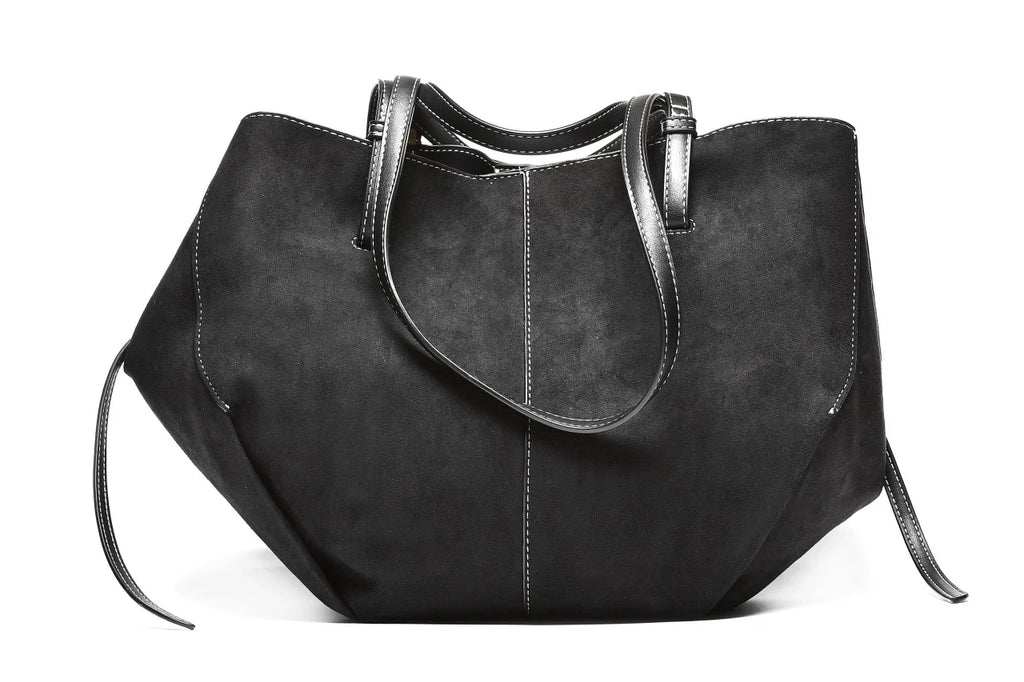 T012631BLK – Crna moderna velur torba sa dodatnom torbicom